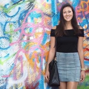 Meet your Posher, Vicki